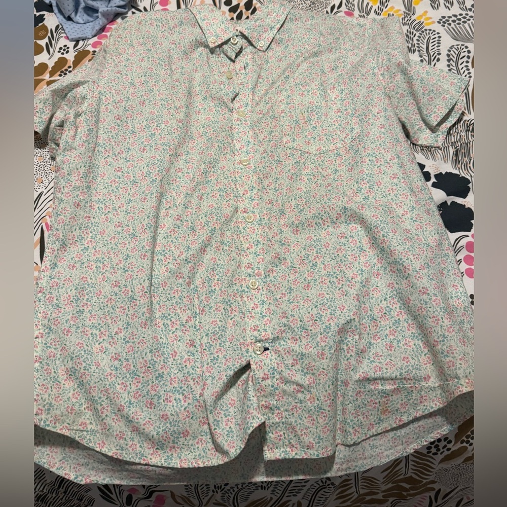GAP short sleeve button up